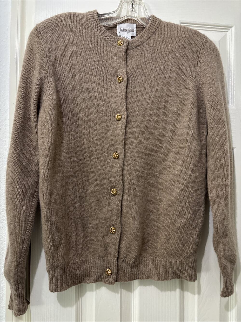 Neiman Marcus 100% Cashmere Cardigan Sweater Sz S Gold Knot Buttons Vintage